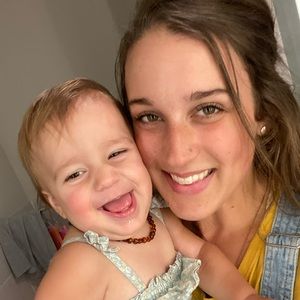 Meet your Posher, Amber